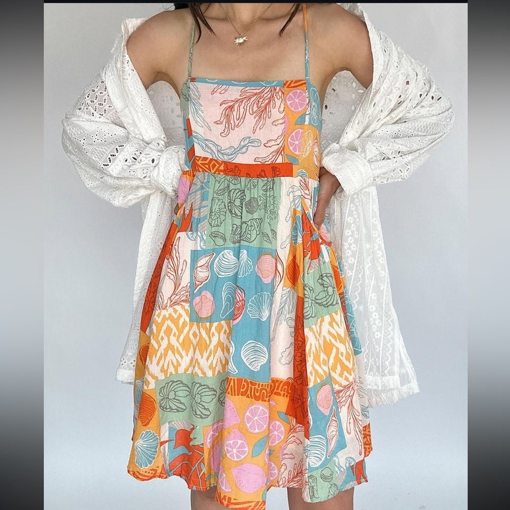 NWT Vici for ILLA ILLA Multicolor Seashell Multi Pattern Dress